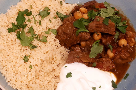 Rindfleisch mit Kichererbsen – Orientalische Gulasch-Variante